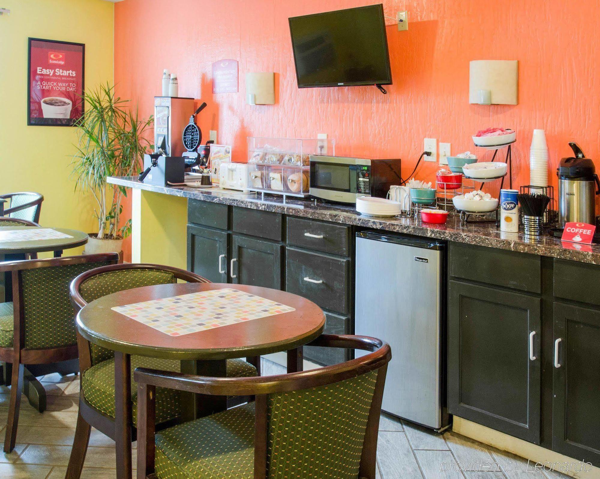 Red Lion Inn & Suites Olathe Kansas City Extérieur photo